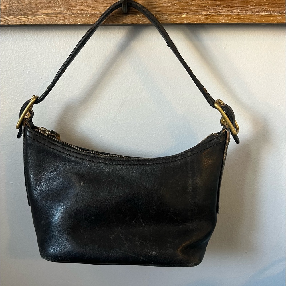 Vintage Coach Black Leather Shoulder Bag Purse Costa Rica E2P 9844 Brass Rare